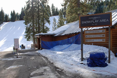 Sledding hill ski hut at Granlibakken, CA